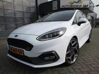 Ford Fiesta 1.5 EcoBoost ST-3 / Org. NL! / Recaro / PANO / NAV / Camera / Stoelverw.