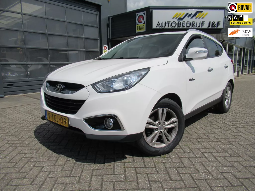 Hyundai Ix35 1.6i GDI i-Catcher / NAV / ECC / Stoelverwarming / Half Leder