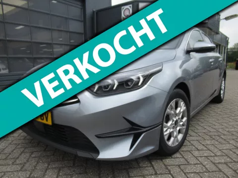 Kia Ceed 1.0 T-GDi DynamicPlusLine / 1e EIG / NAV / Camera / Stoelverw. / Stuurverw.