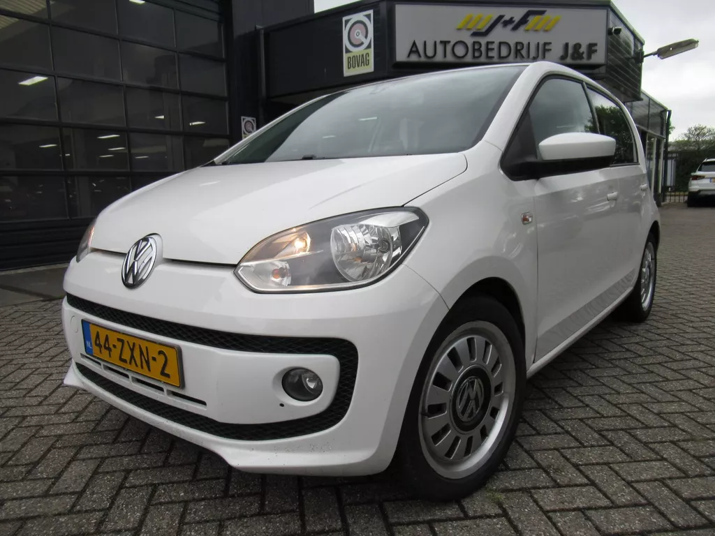 Volkswagen Up! 1.0 high up! BlueMotion / NAV / Airco / Elek. ramen / Bleutooth