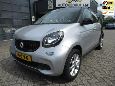 Smart Forfour 1.0 Passion / Airco / Cruise Control / Lichtmetalen velgen