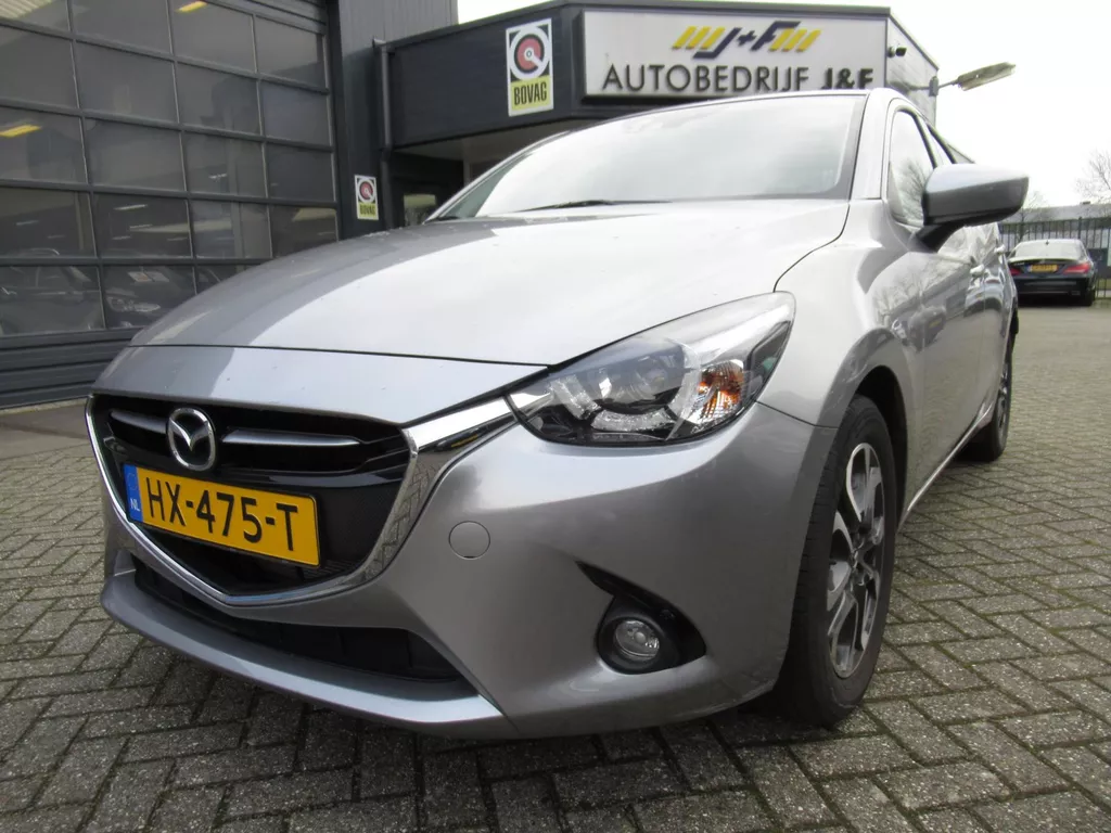 Mazda 2 1.5 Skyactiv-G GT-M / NAV / PDC / Stoelverwarming / Trekhaak