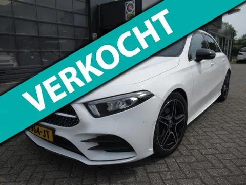 Mercedes-Benz A-klasse 200 Business Solution AMG / AUT / NAV / PDC 2x / Camera / Sfeerverlichting